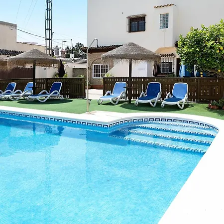 Fornell 1 Piscina Compartida Hétvégi ház